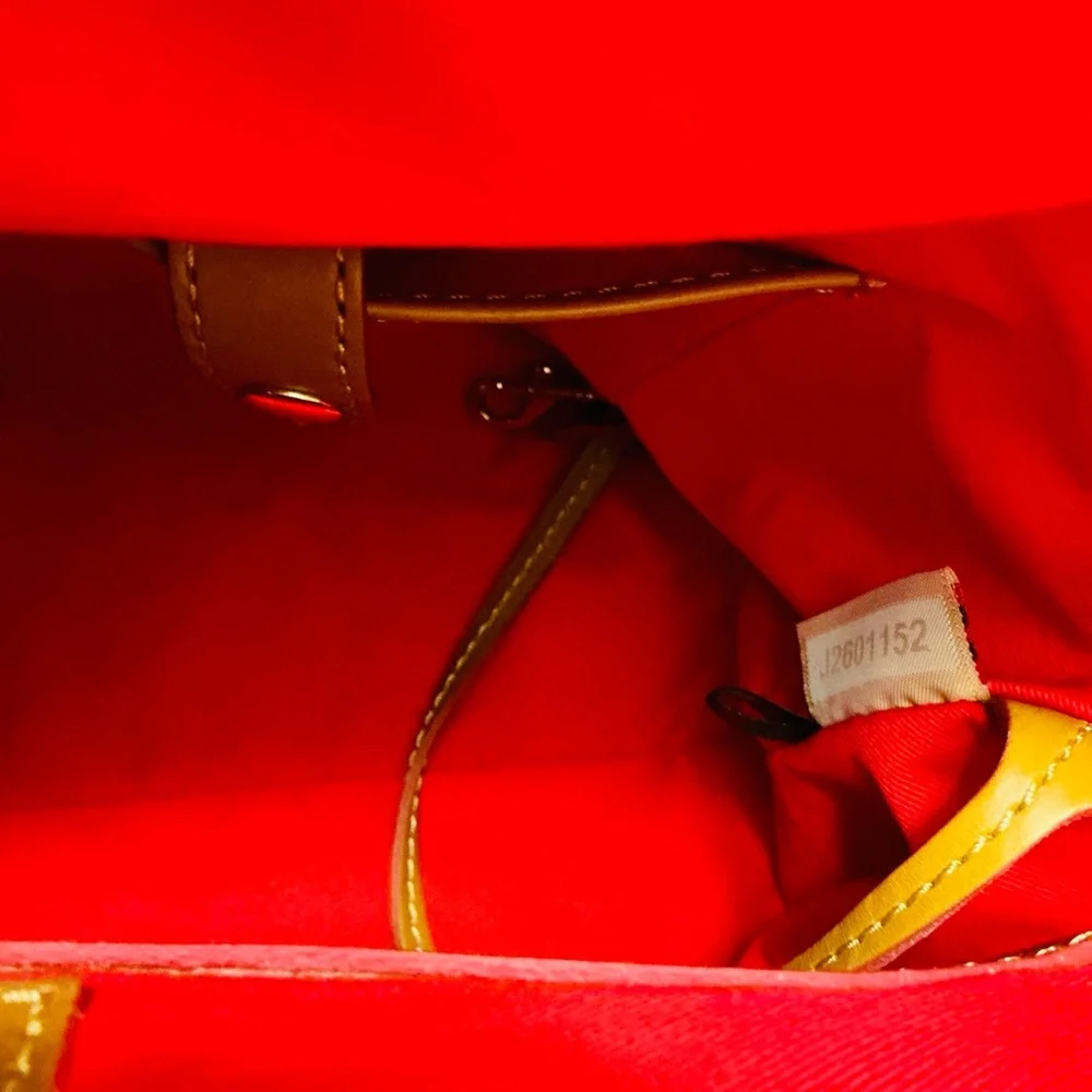 Dooney & Bourke 1975 Signature Vanessa Tote, Original COA, Dust Bag Vintage NWT - Picture 15 of 16